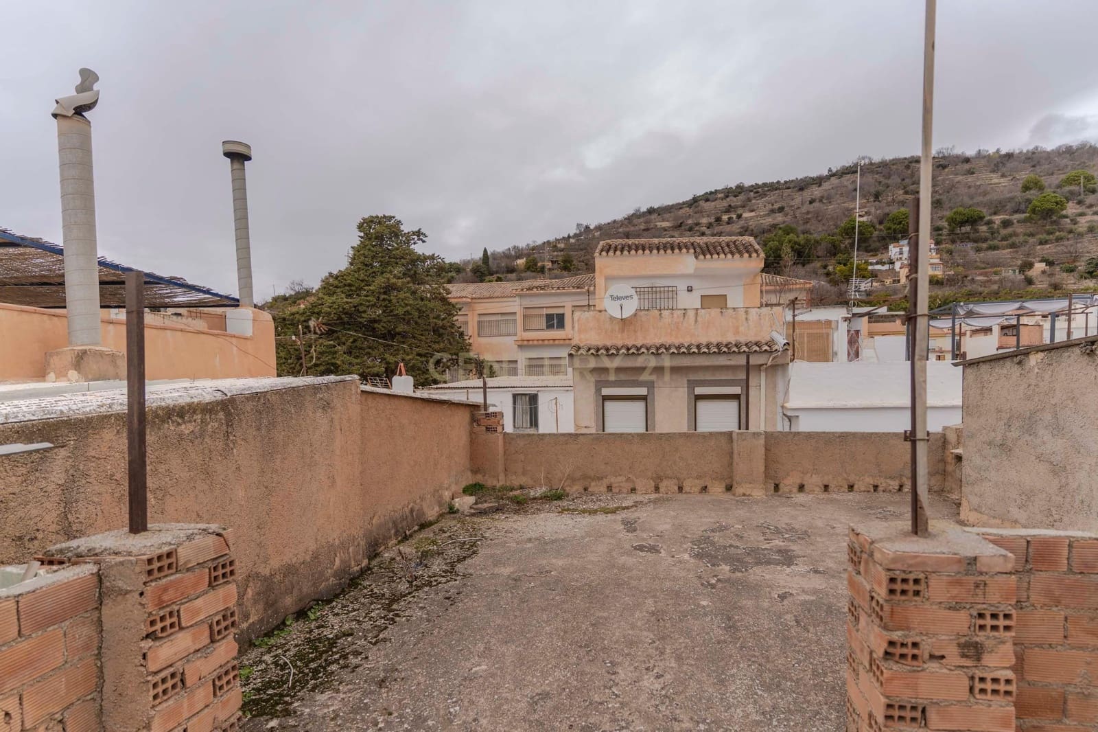 2 soveværelse Byhus til salg i Lanjaron - € 60.000 (Ref: 9289843)