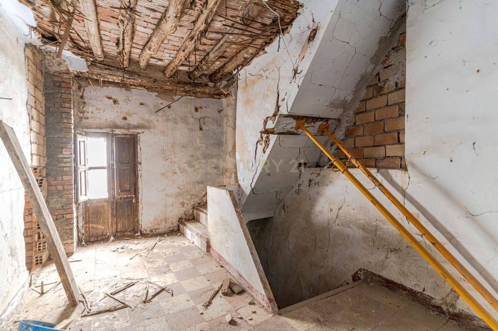 2 soveværelse Byhus til salg i Lanjaron - € 60.000 (Ref: 9289843)