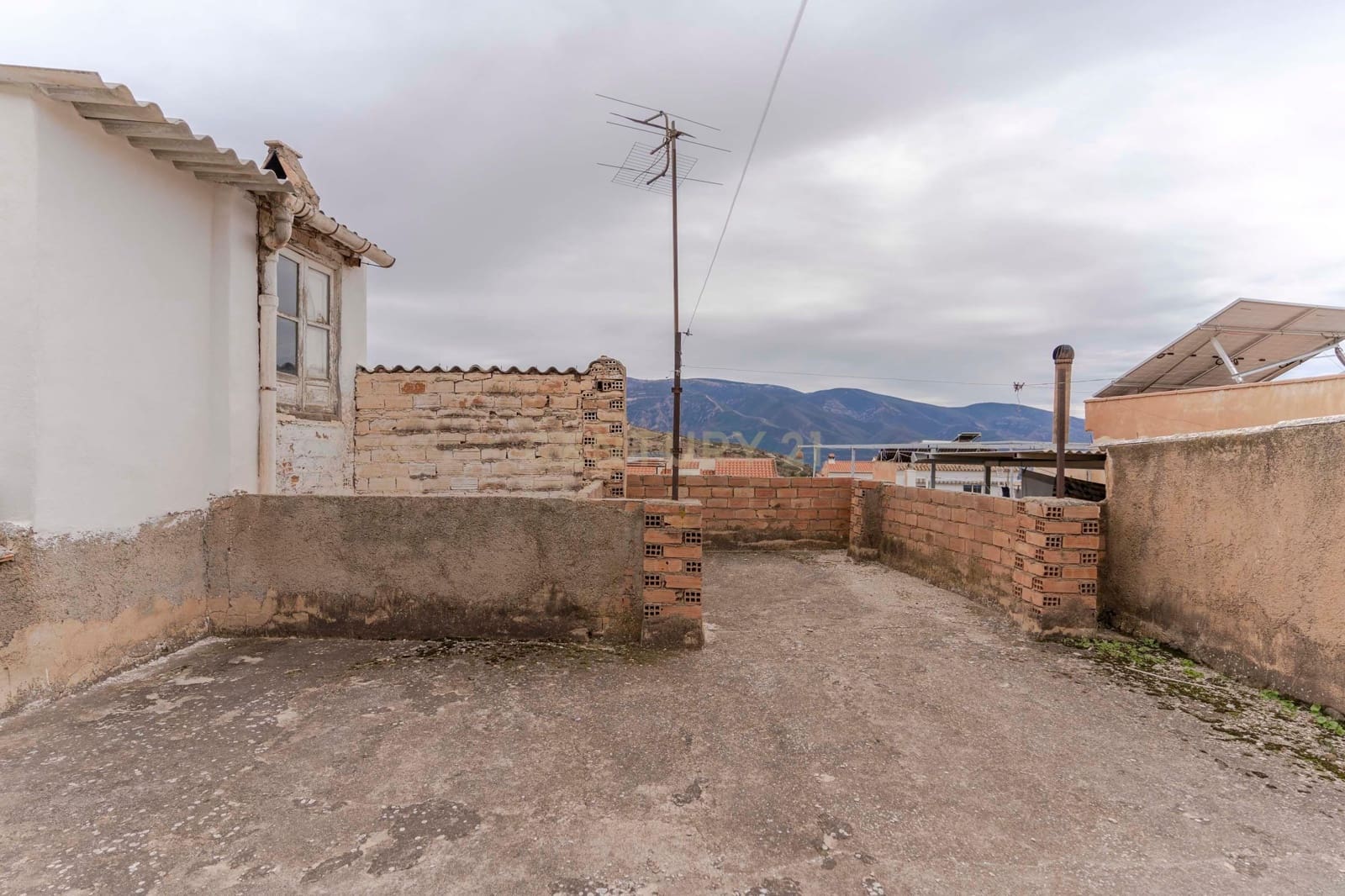 2 soveværelse Byhus til salg i Lanjaron - € 60.000 (Ref: 9289843)