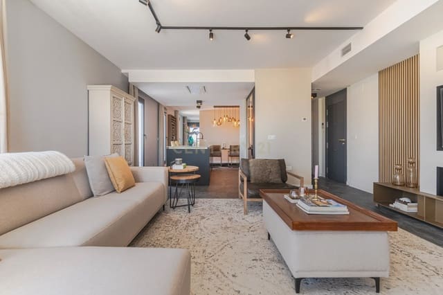 1 soveværelse Penthouse til salg i Motril med swimmingpool garage - € 480.000 (Ref: 9289844)