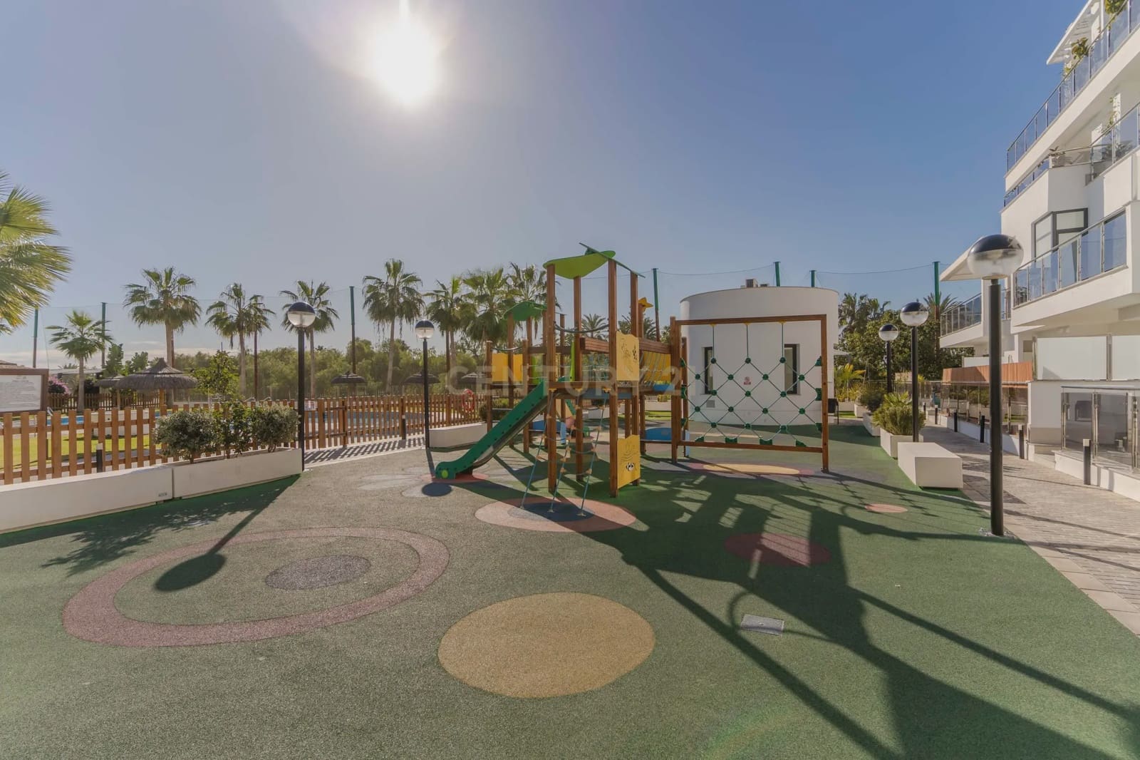 1 chambre Penthouse à vendre à Motril avec piscine garage - 480 000 € (Ref: 9289844)