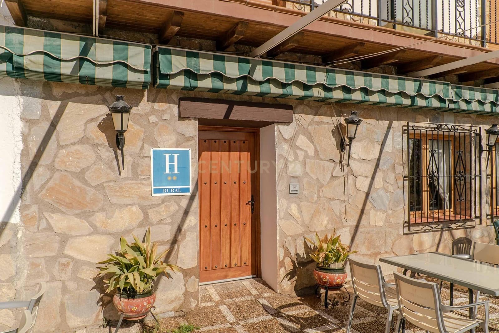 Hotel na sprzedaż w Guejar Sierra - 1 500 000 € (Ref: 9289846)