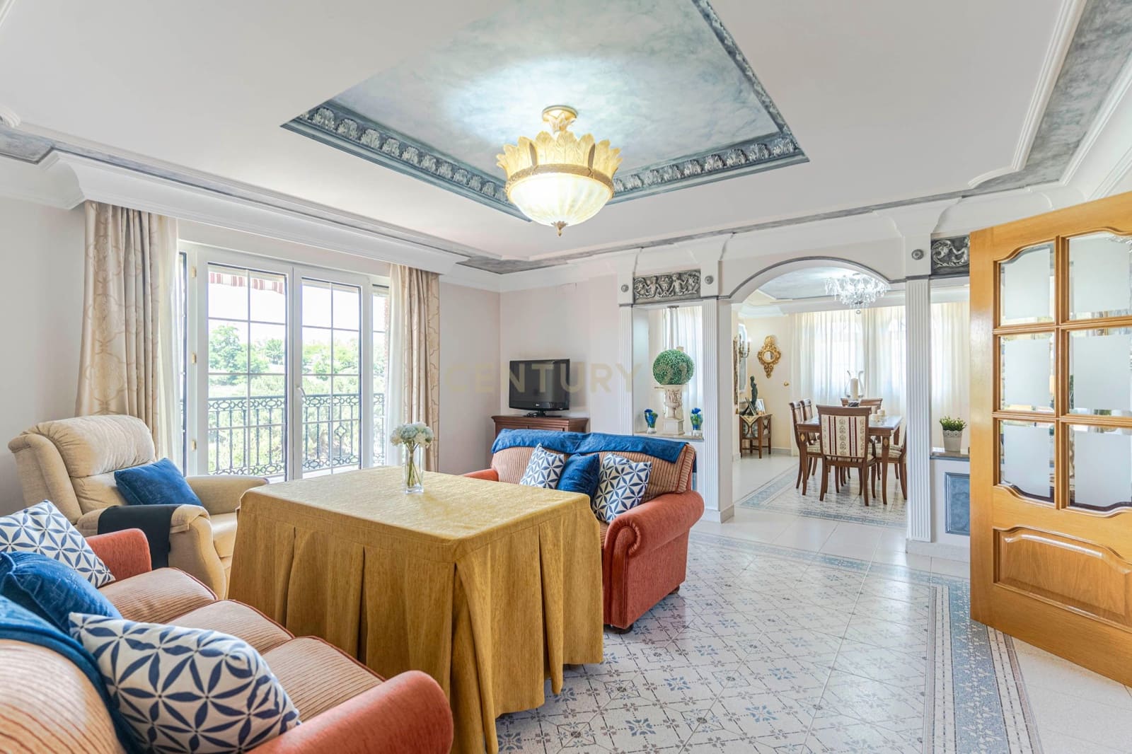 7 sovrum Villa till salu i Gojar med garage - 660 000 € (Ref: 9289847)