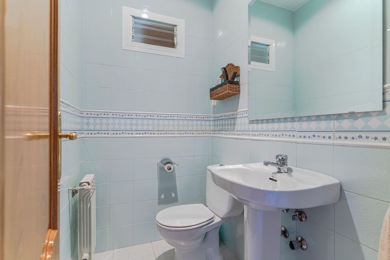 7 sovrum Villa till salu i Gojar med garage - 660 000 € (Ref: 9289847)