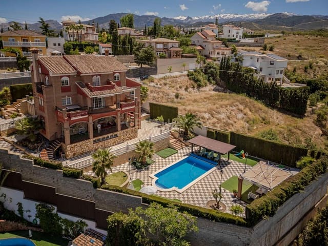 7 soveværelse Villa til salg i Gójar med garage - € 660.000 (Ref: 9289847)