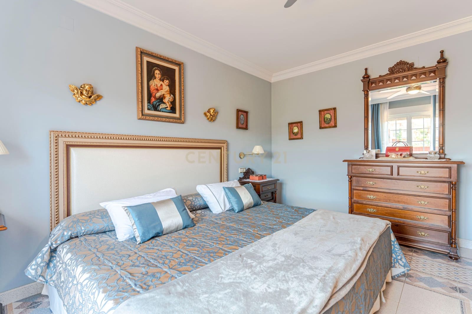 7 sovrum Villa till salu i Gojar med garage - 660 000 € (Ref: 9289847)