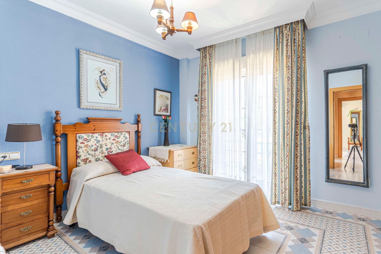 7 sovrum Villa till salu i Gojar med garage - 660 000 € (Ref: 9289847)