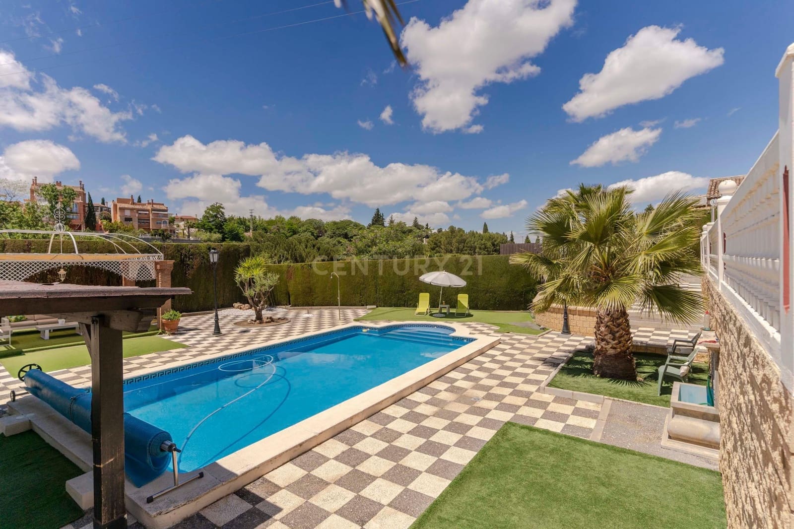 7 sovrum Villa till salu i Gojar med garage - 660 000 € (Ref: 9289847)