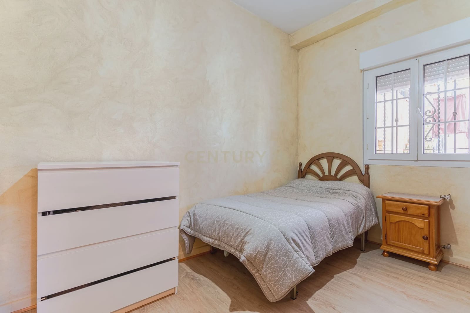 7 sovrum Villa till salu i Gojar med garage - 660 000 € (Ref: 9289847)