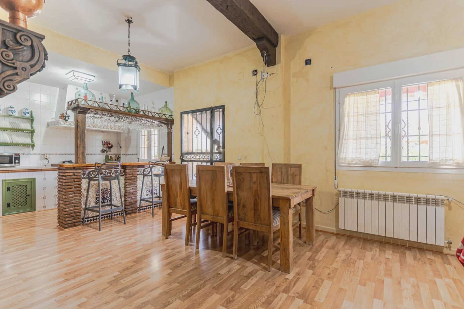 7 sovrum Villa till salu i Gojar med garage - 660 000 € (Ref: 9289847)