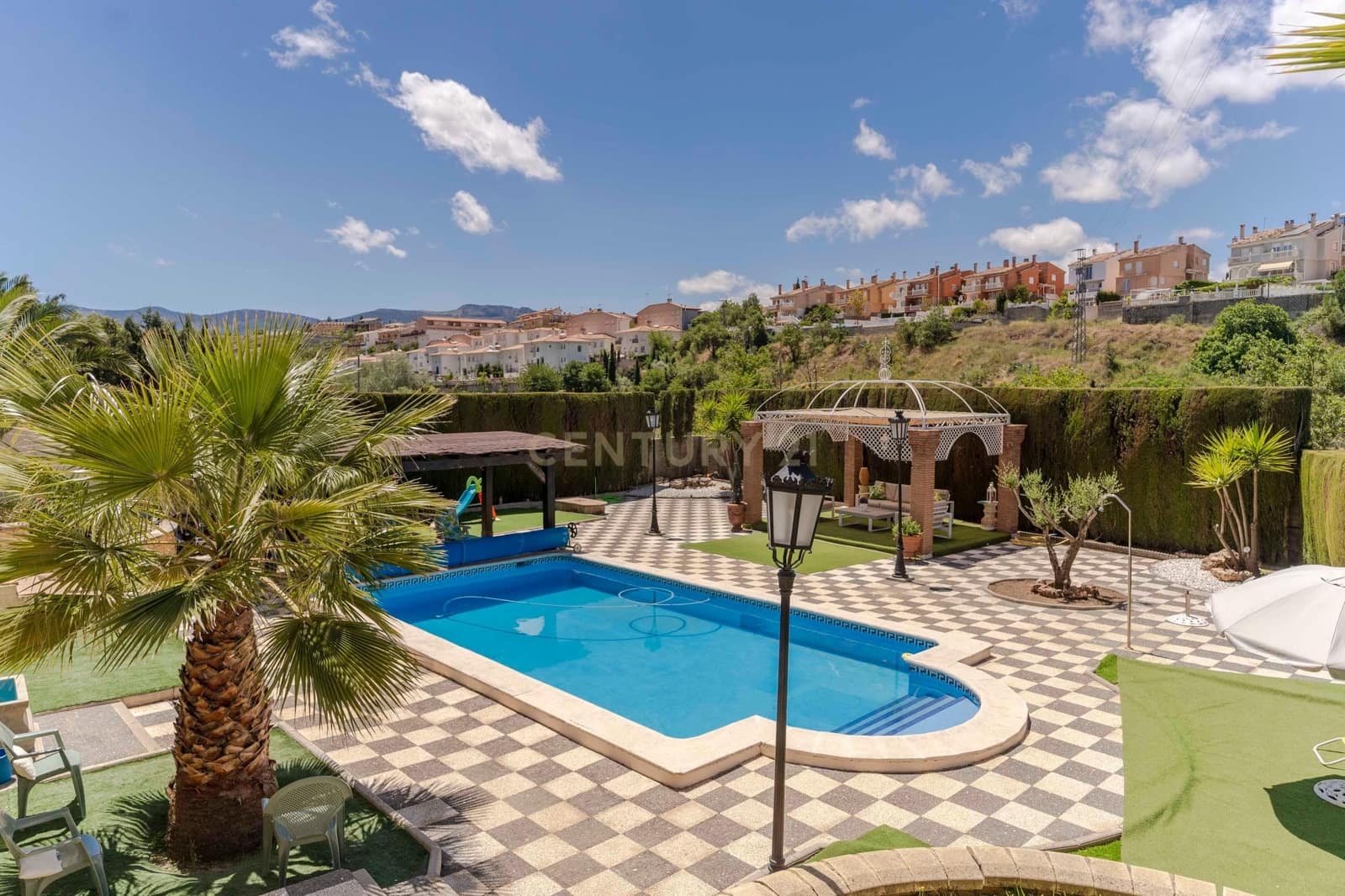 7 sovrum Villa till salu i Gojar med garage - 660 000 € (Ref: 9289847)