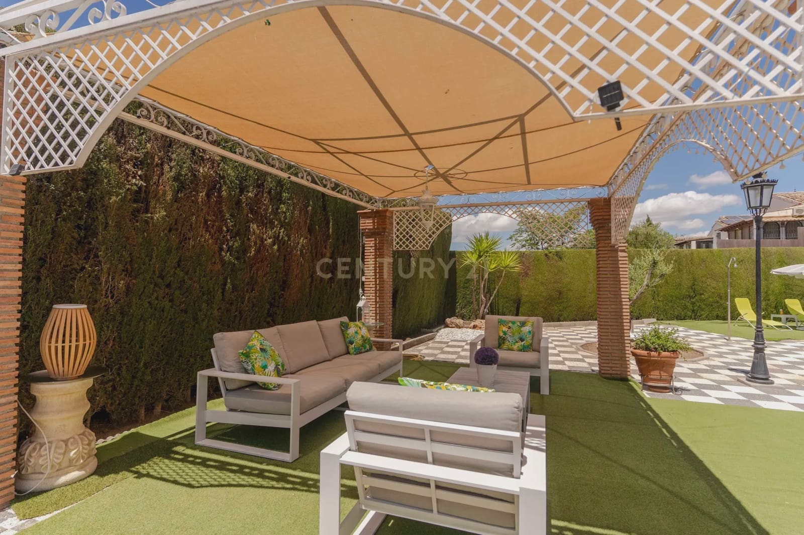 7 sovrum Villa till salu i Gojar med garage - 660 000 € (Ref: 9289847)