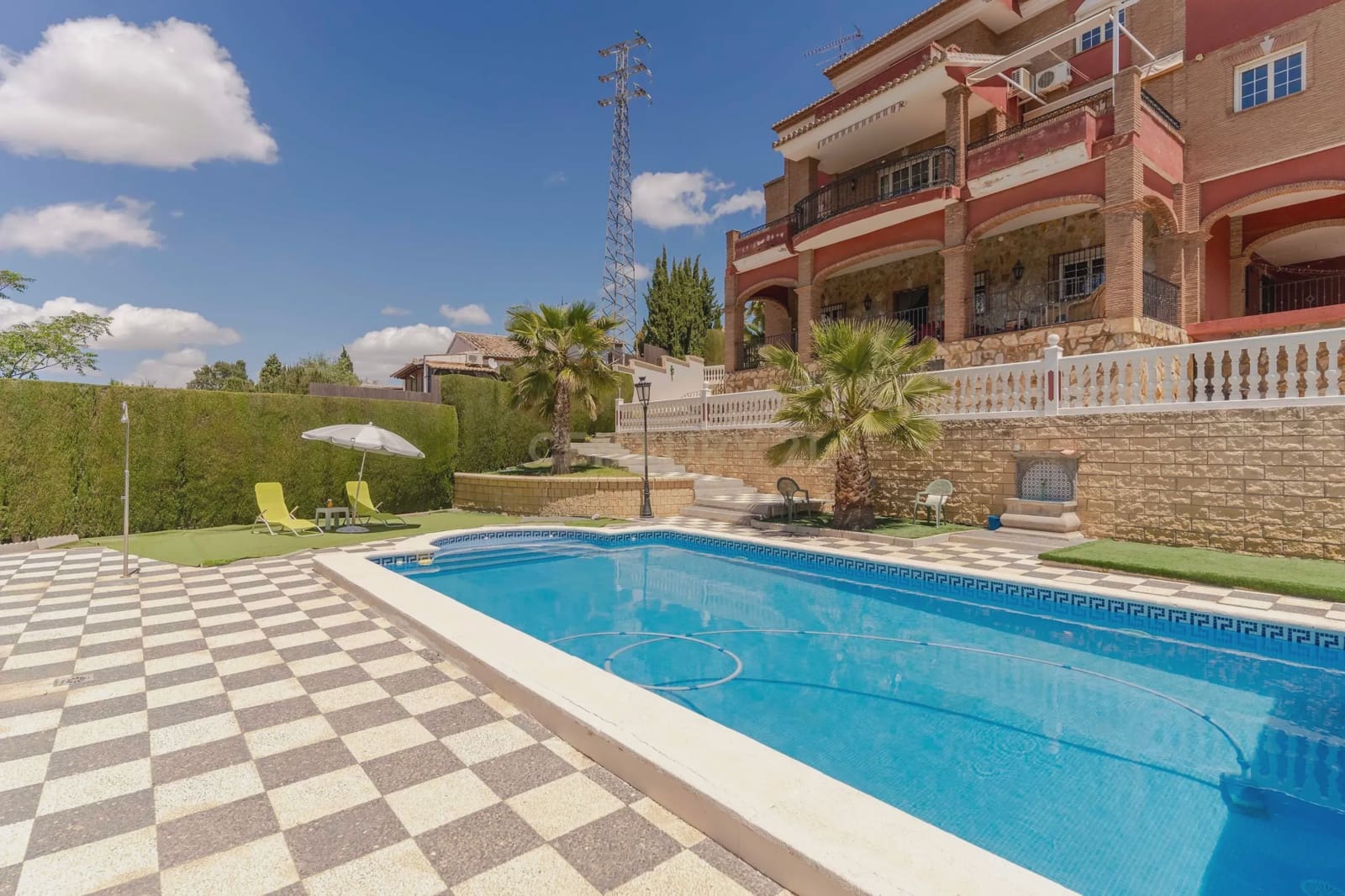 7 sovrum Villa till salu i Gojar med garage - 660 000 € (Ref: 9289847)