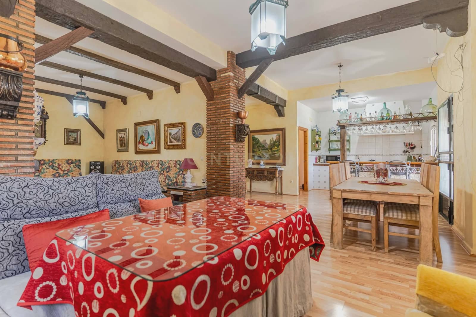 7 sovrum Villa till salu i Gojar med garage - 660 000 € (Ref: 9289847)