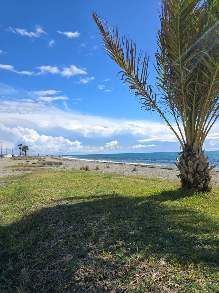 4 soveværelse Rækkehus til salg i Motril - € 255.000 (Ref: 9289848)