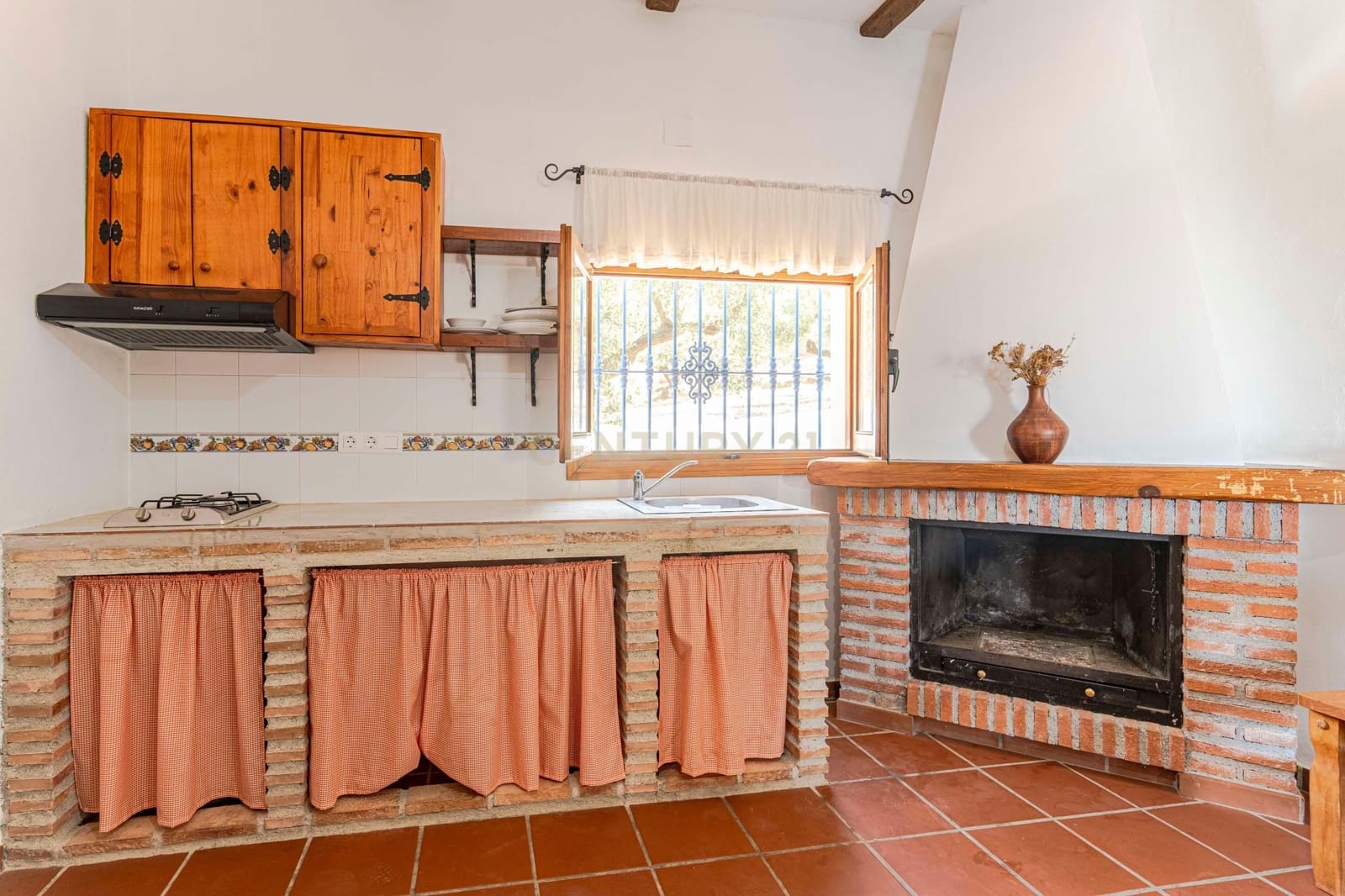 10 soverom Finca/Herregård til salgs i Itrabo med garasje - € 495 000 (Ref: 9289850)