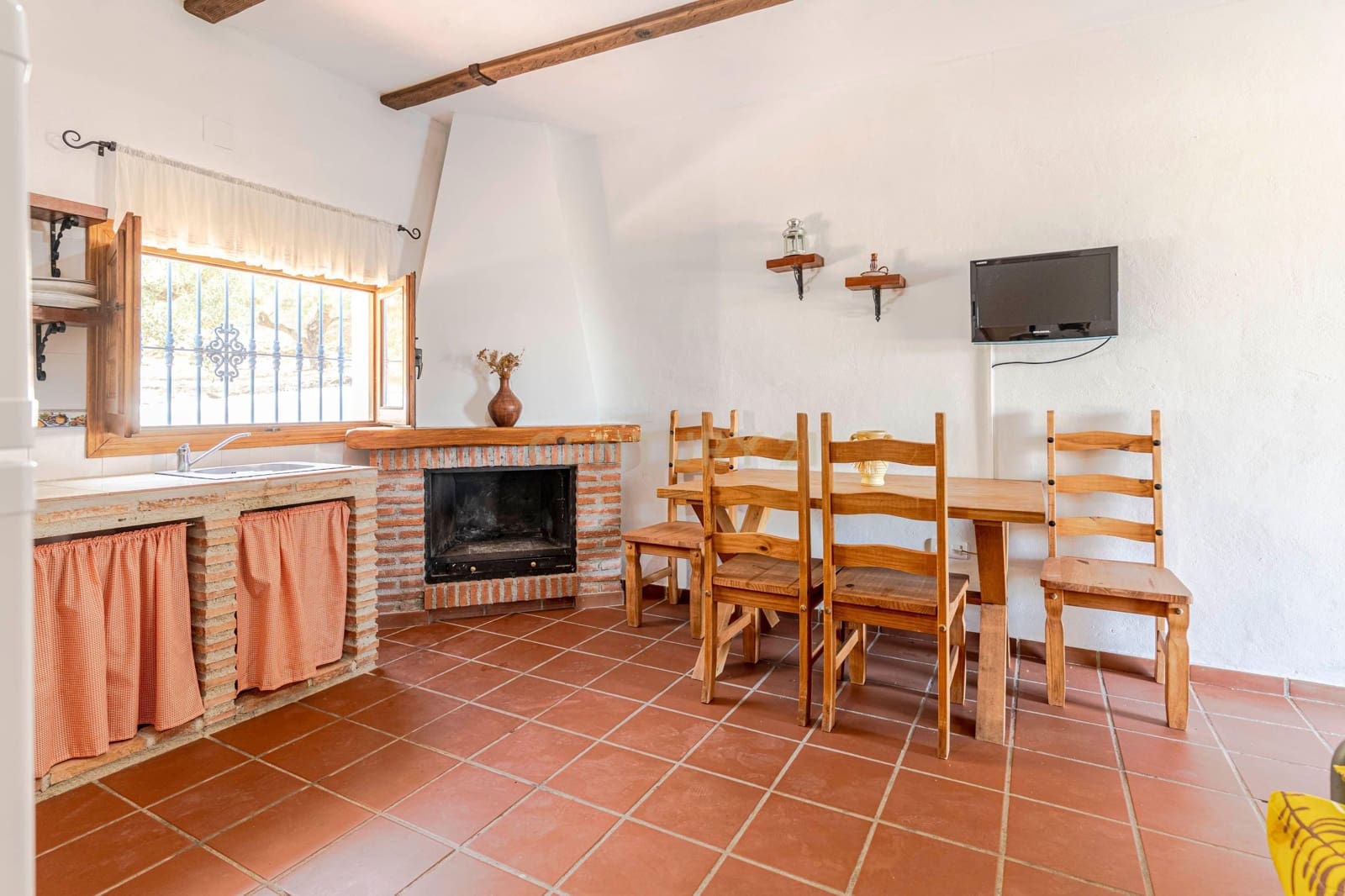 10 soverom Finca/Herregård til salgs i Itrabo med garasje - € 495 000 (Ref: 9289850)