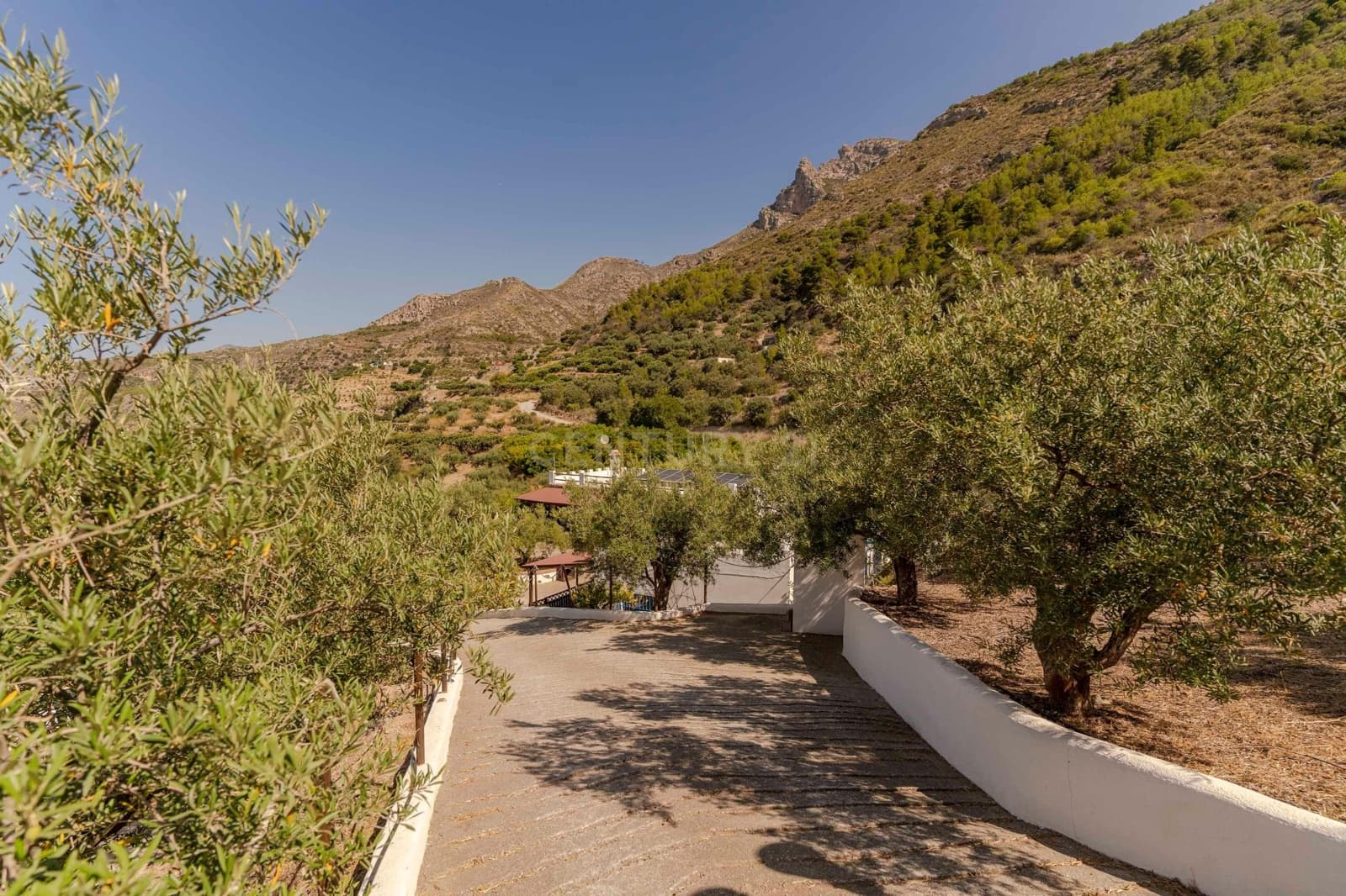 10 soverom Finca/Herregård til salgs i Itrabo med garasje - € 495 000 (Ref: 9289850)