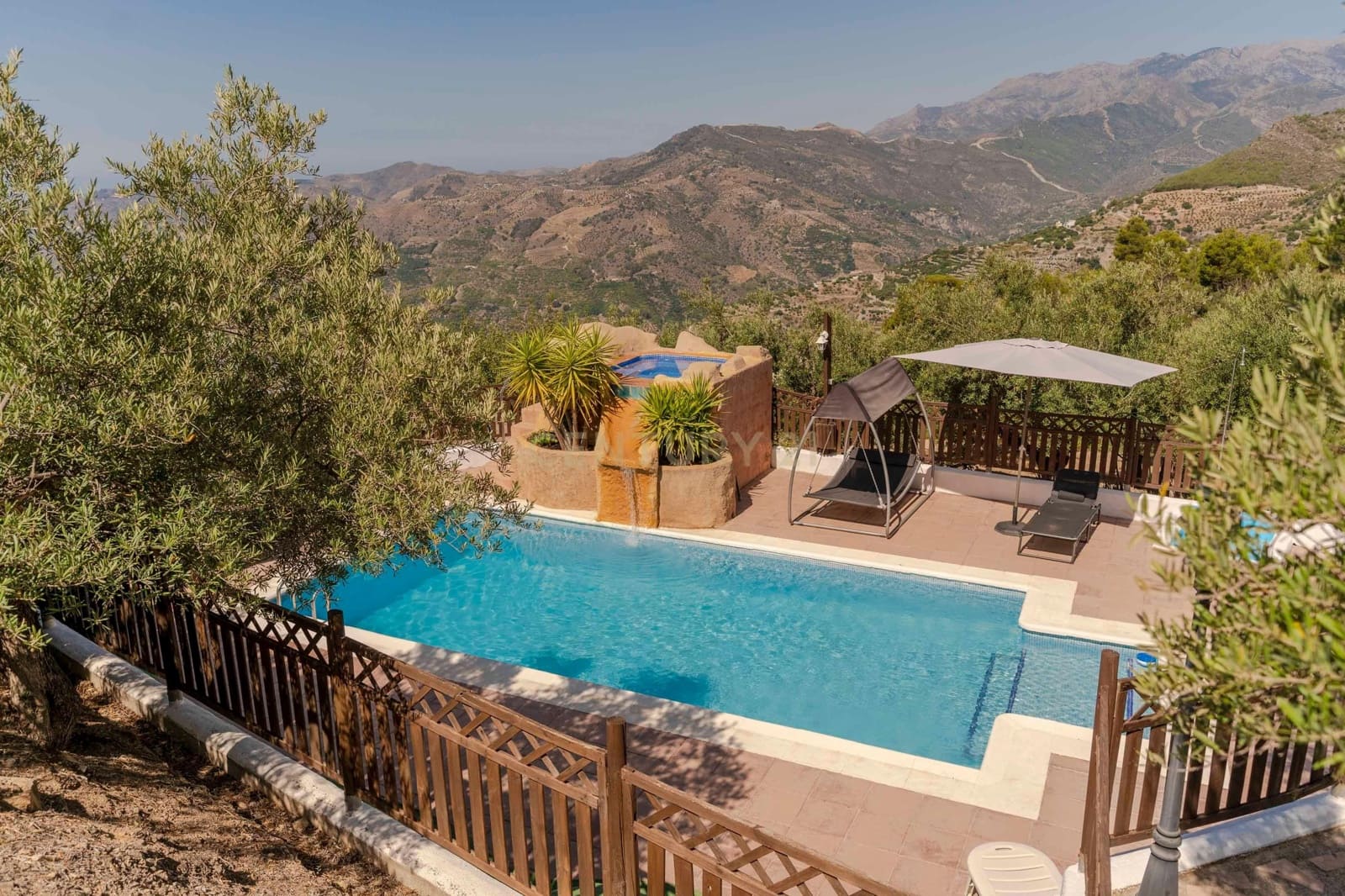 10 soverom Finca/Herregård til salgs i Itrabo med garasje - € 495 000 (Ref: 9289850)