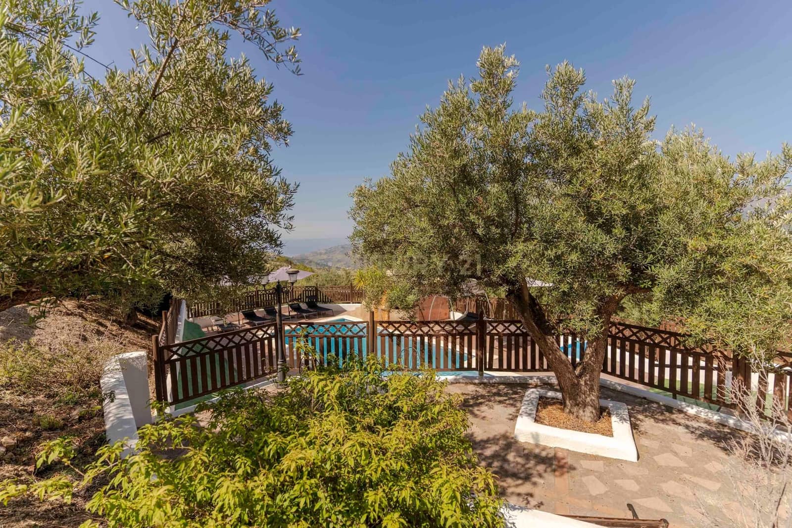 10 soverom Finca/Herregård til salgs i Itrabo med garasje - € 495 000 (Ref: 9289850)