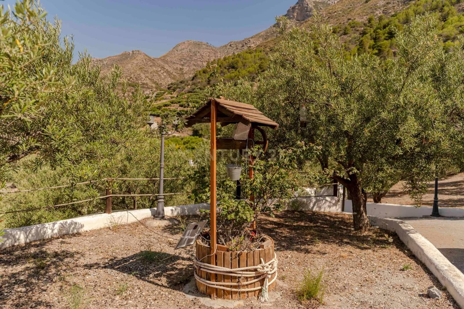 10 soverom Finca/Herregård til salgs i Itrabo med garasje - € 495 000 (Ref: 9289850)