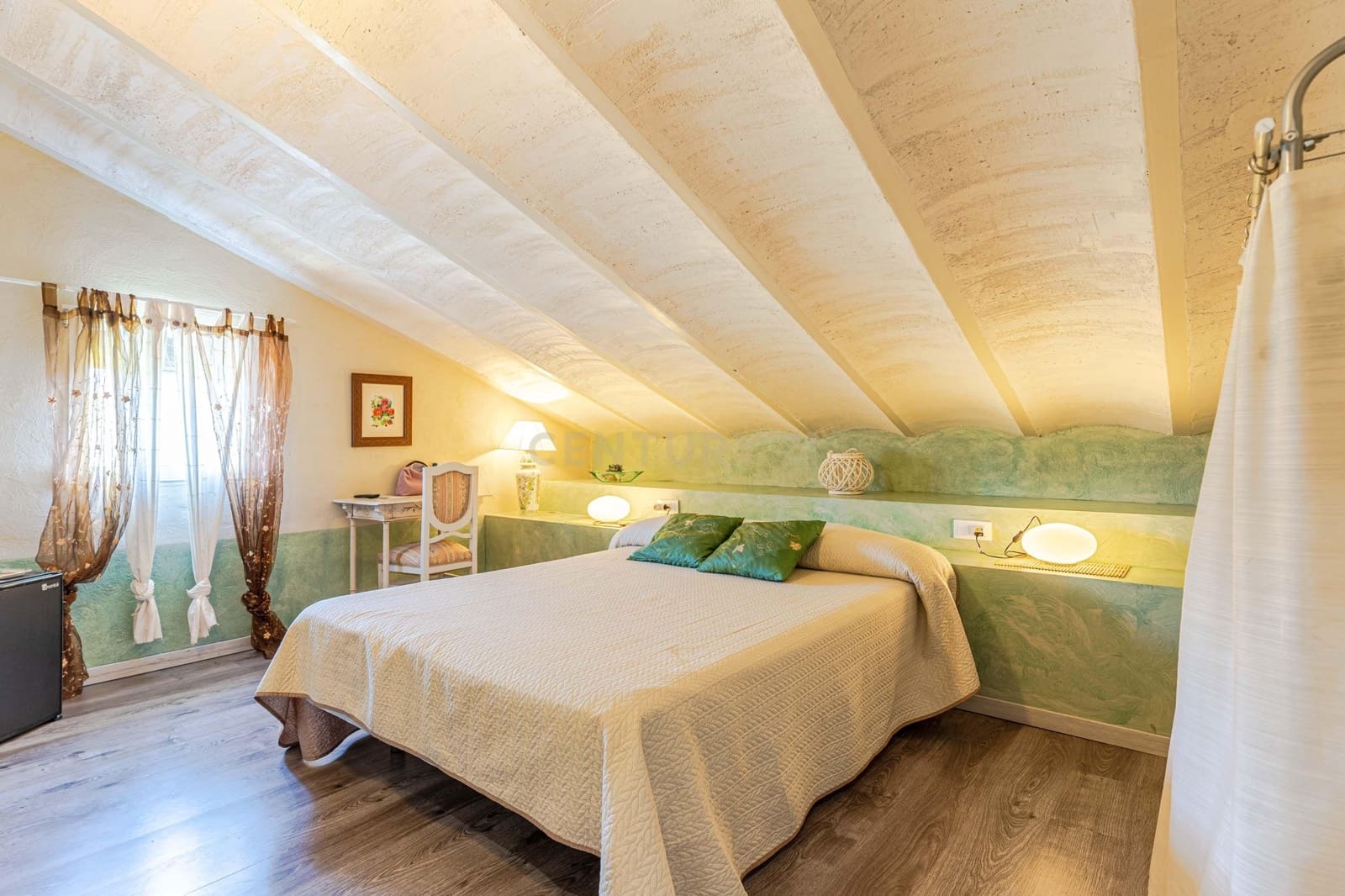 15 sypialnia Hotel na sprzedaż w Pinos Genil z garażem - 999 000 € (Ref: 9293615)