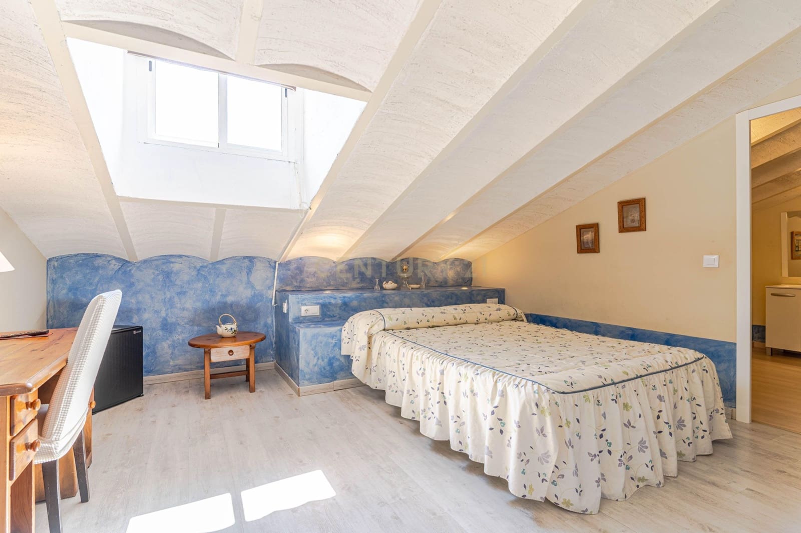 15 sypialnia Hotel na sprzedaż w Pinos Genil z garażem - 999 000 € (Ref: 9293615)