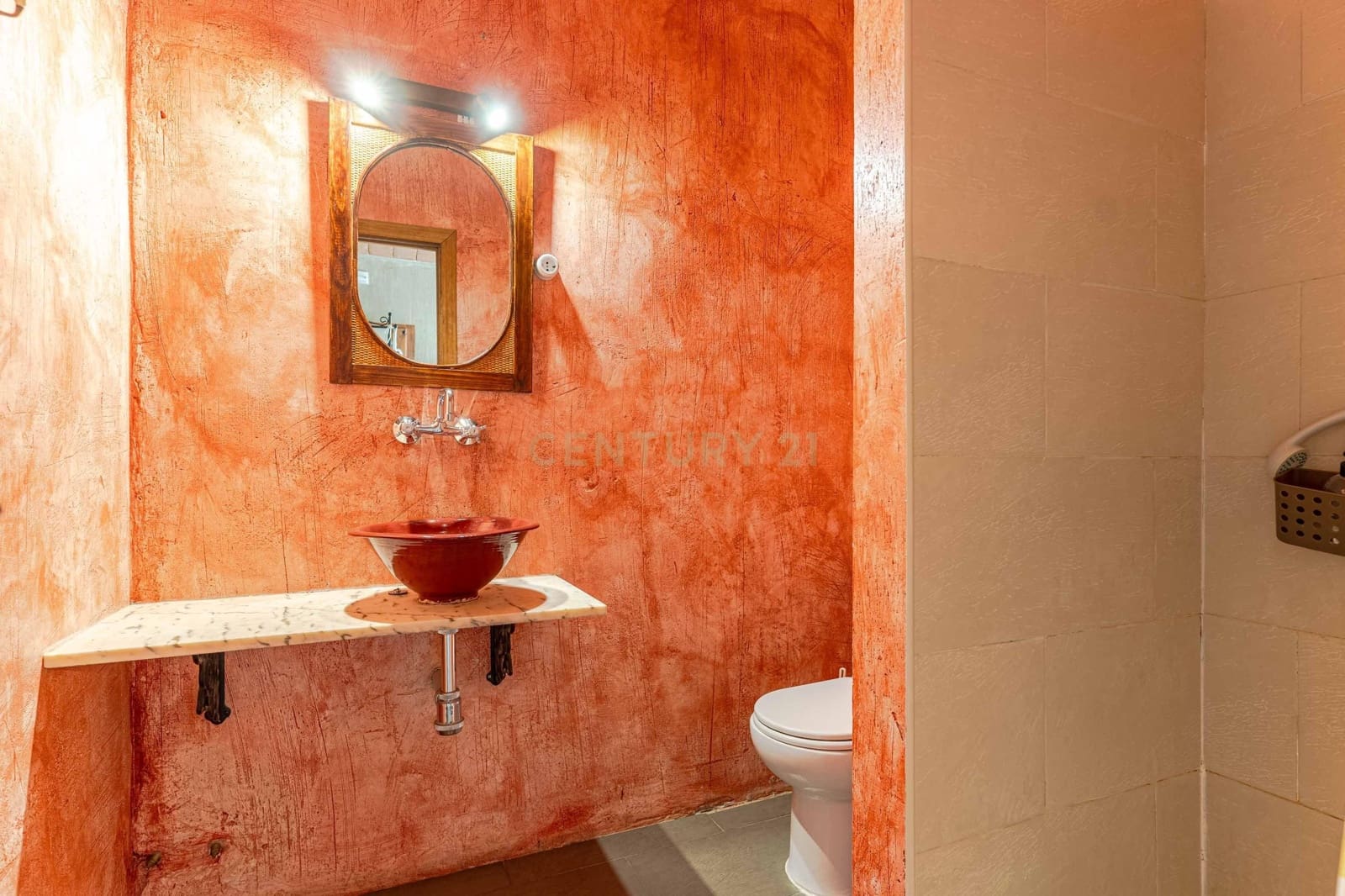 15 sypialnia Hotel na sprzedaż w Pinos Genil z garażem - 999 000 € (Ref: 9293615)