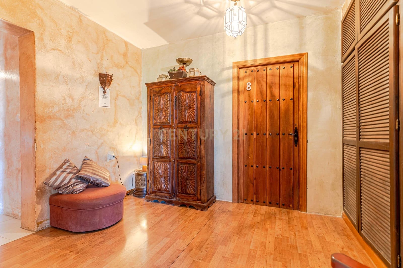 15 sypialnia Hotel na sprzedaż w Pinos Genil z garażem - 999 000 € (Ref: 9293615)