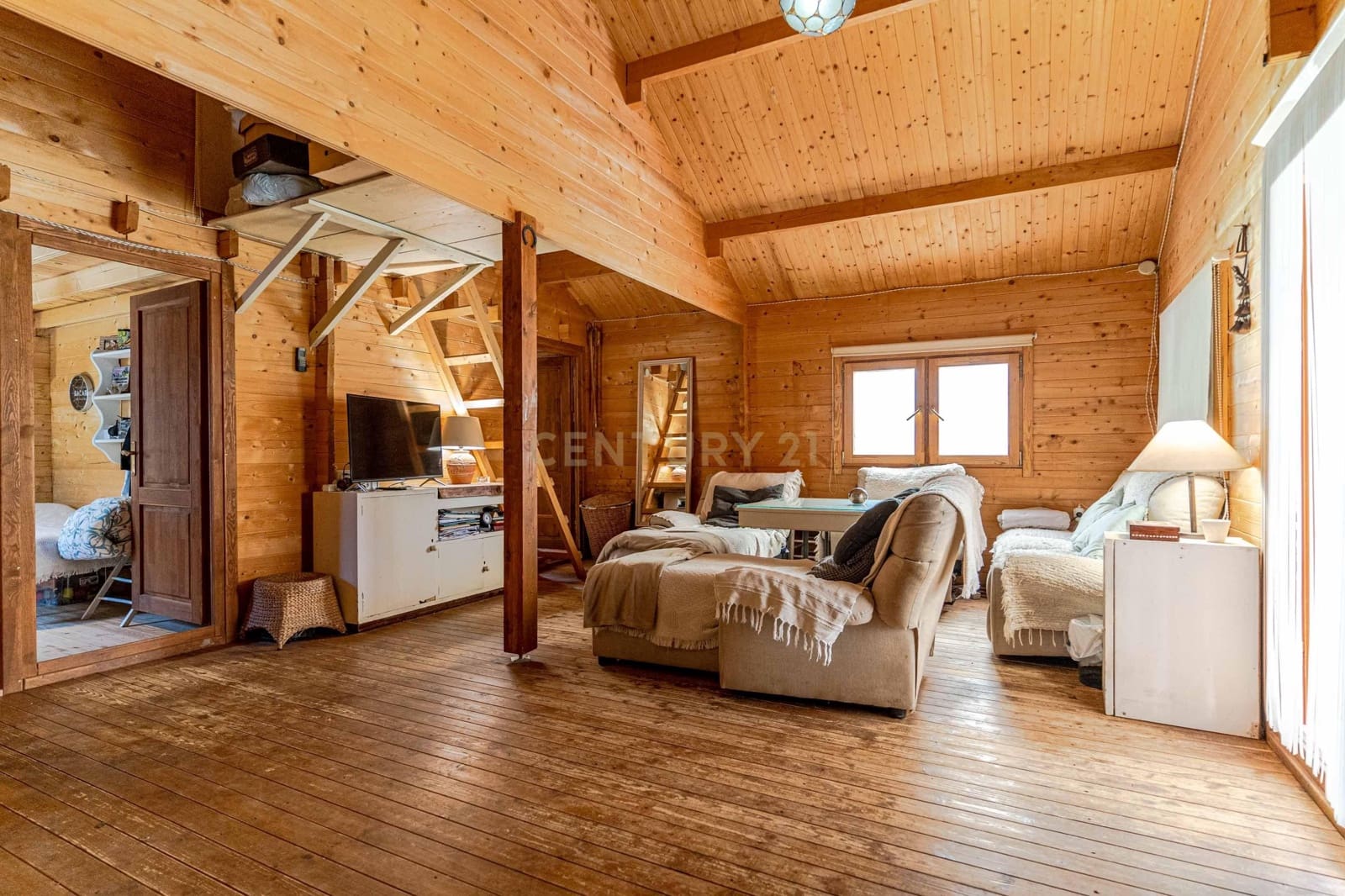 15 sypialnia Hotel na sprzedaż w Pinos Genil z garażem - 999 000 € (Ref: 9293615)