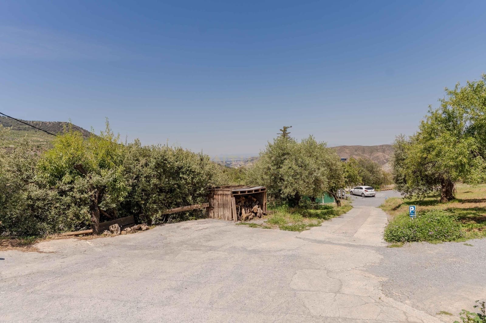 15 sypialnia Hotel na sprzedaż w Pinos Genil z garażem - 999 000 € (Ref: 9293615)