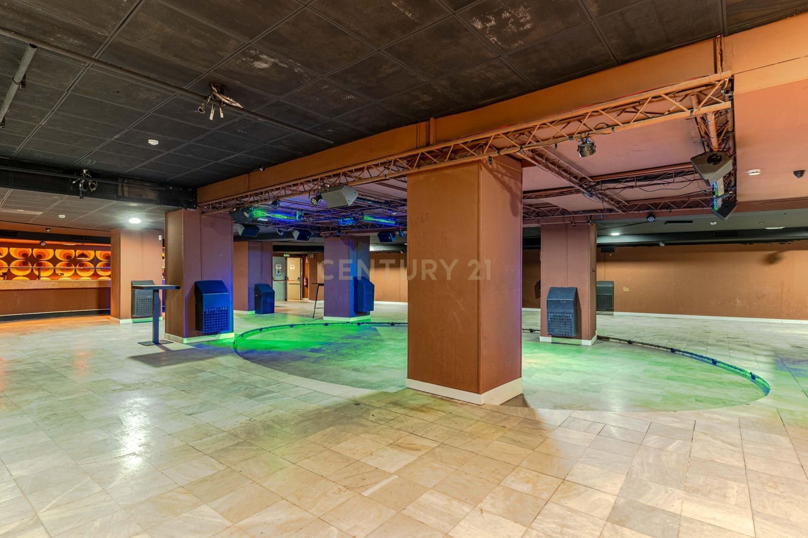 Comercial para venda em Granada cidade - 800 000 € (Ref: 9293616)