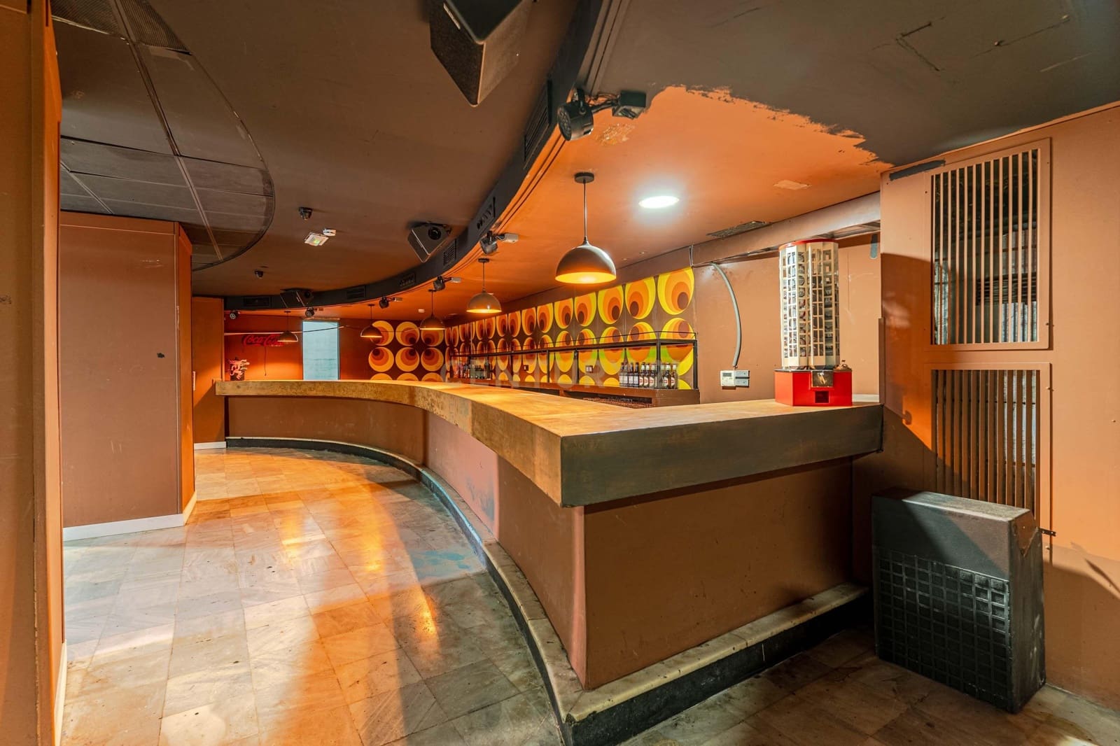 Comercial para venda em Granada cidade - 800 000 € (Ref: 9293616)