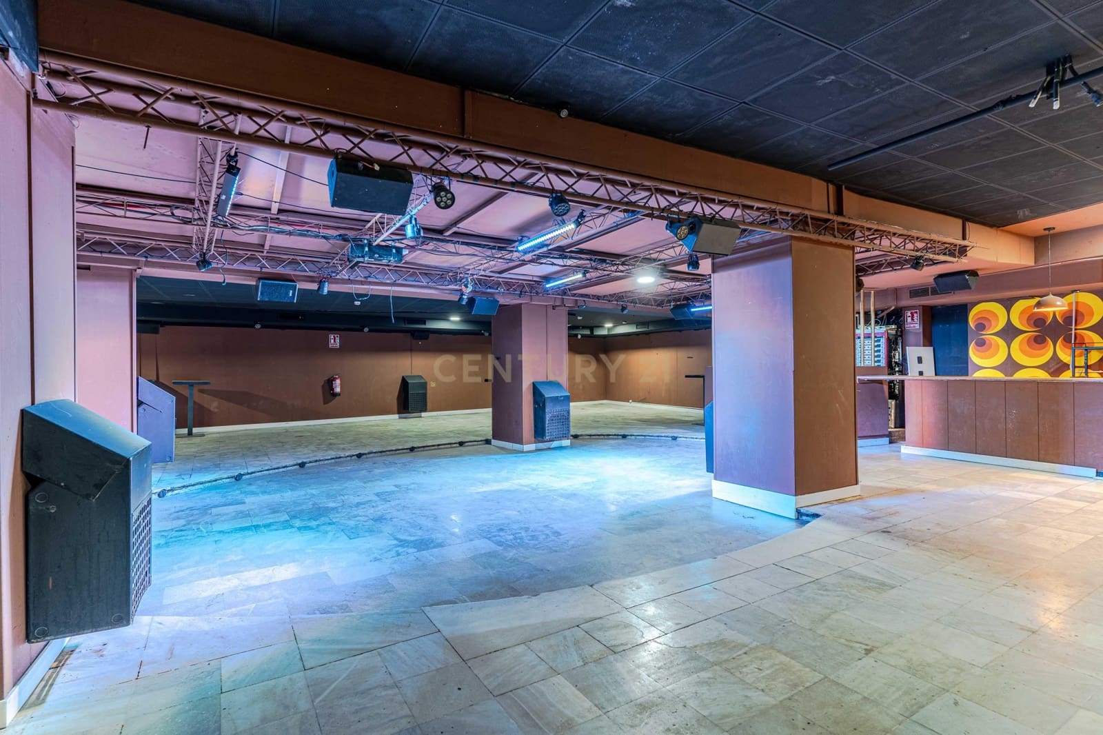 Comercial para venda em Granada cidade - 800 000 € (Ref: 9293616)