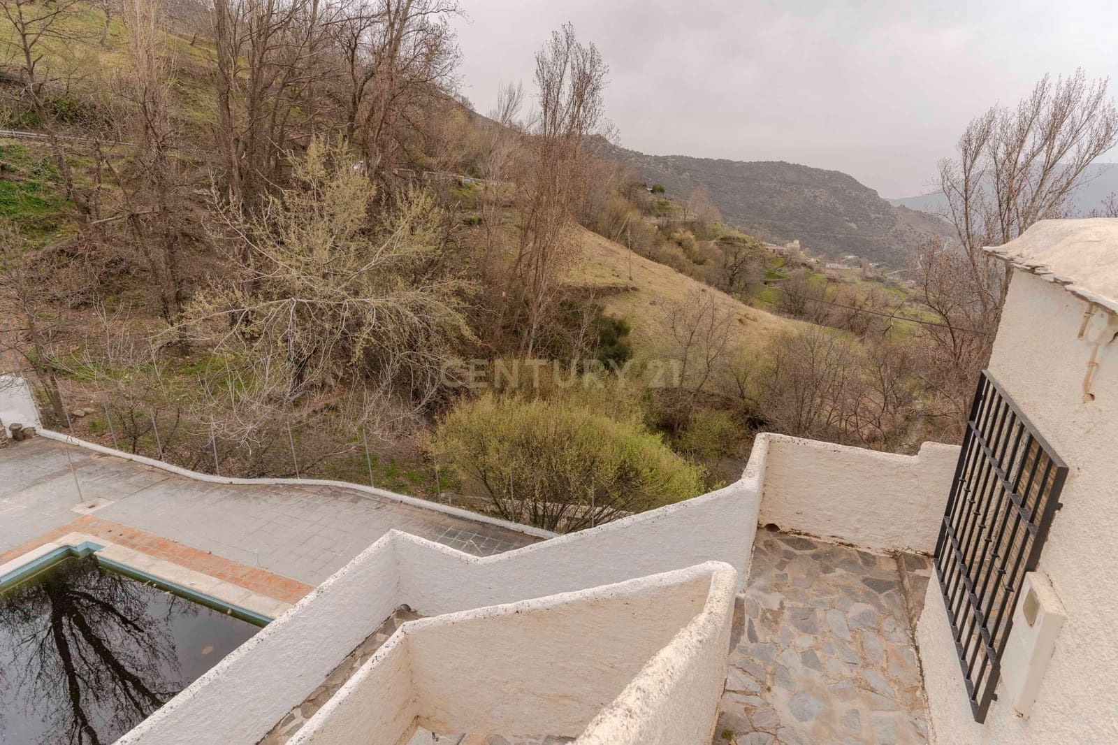 4 sypialnia Willa na sprzedaż w Capileira z basenem - 169 900 € (Ref: 9293618)