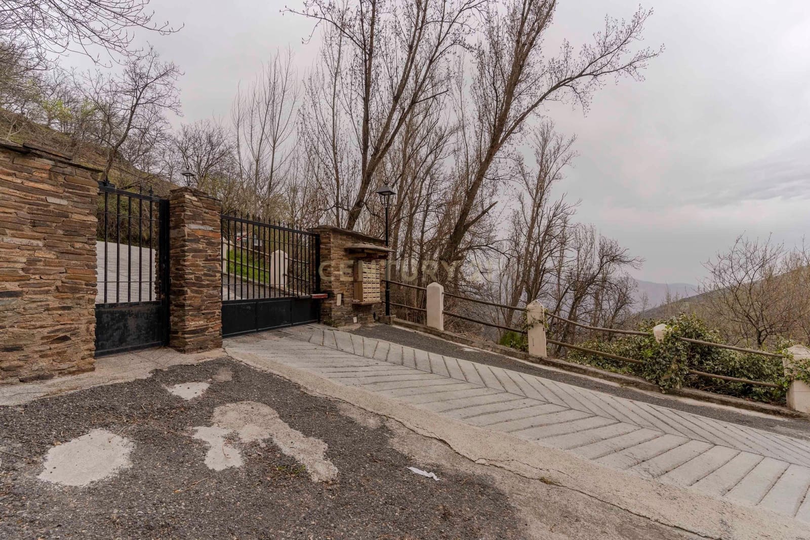 4 sypialnia Willa na sprzedaż w Capileira z basenem - 169 900 € (Ref: 9293618)