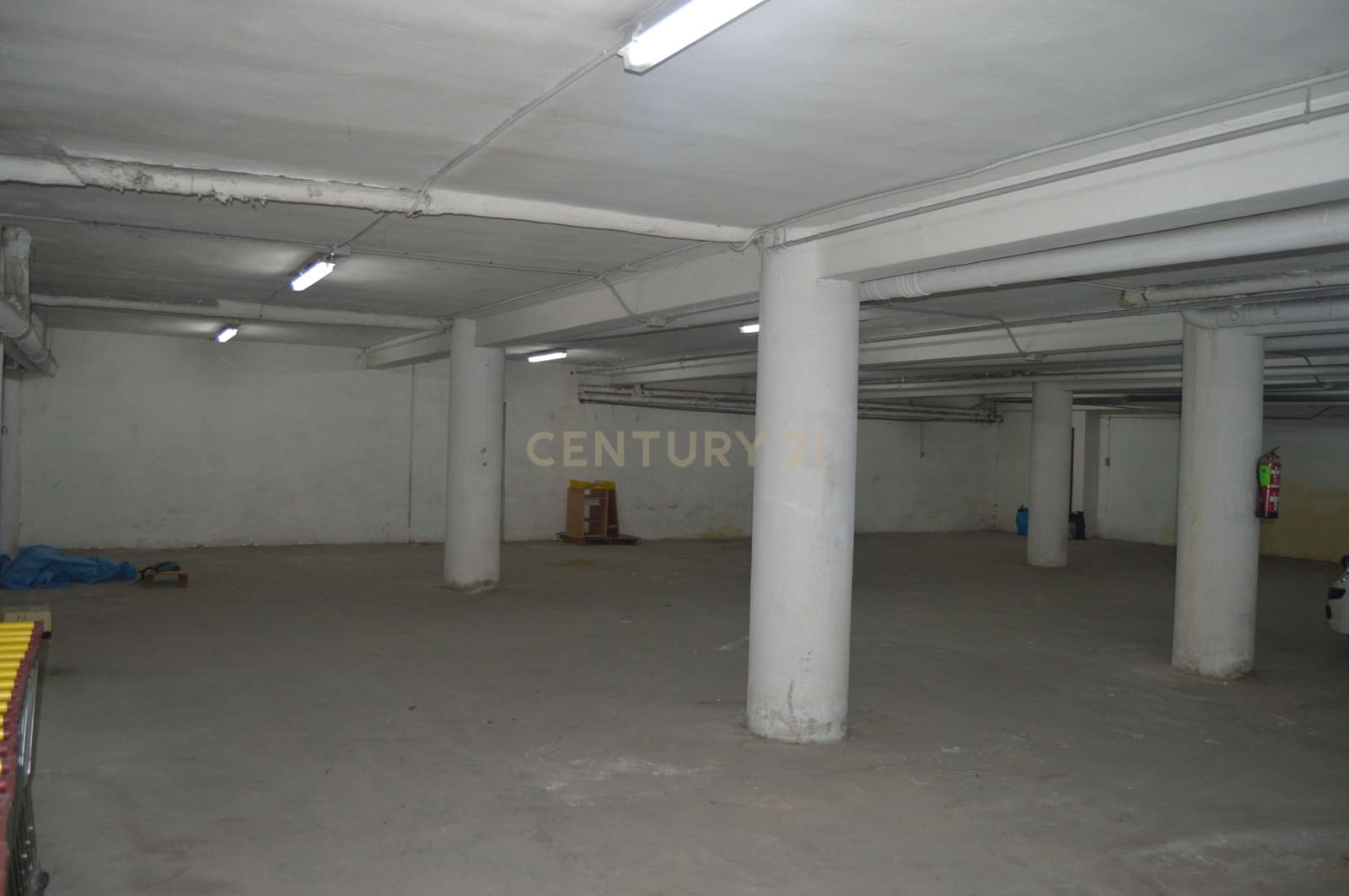Comercial para venda em Granada cidade - 189 000 € (Ref: 9294005)