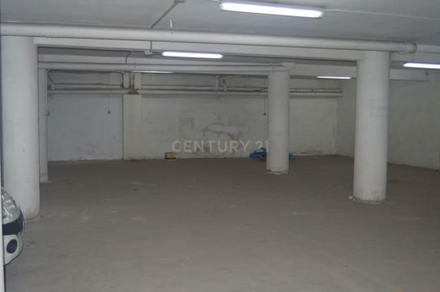 Comercial para venda em Centro - Sagrario, Granada cidade - 189 000 € (Ref: 9294005)