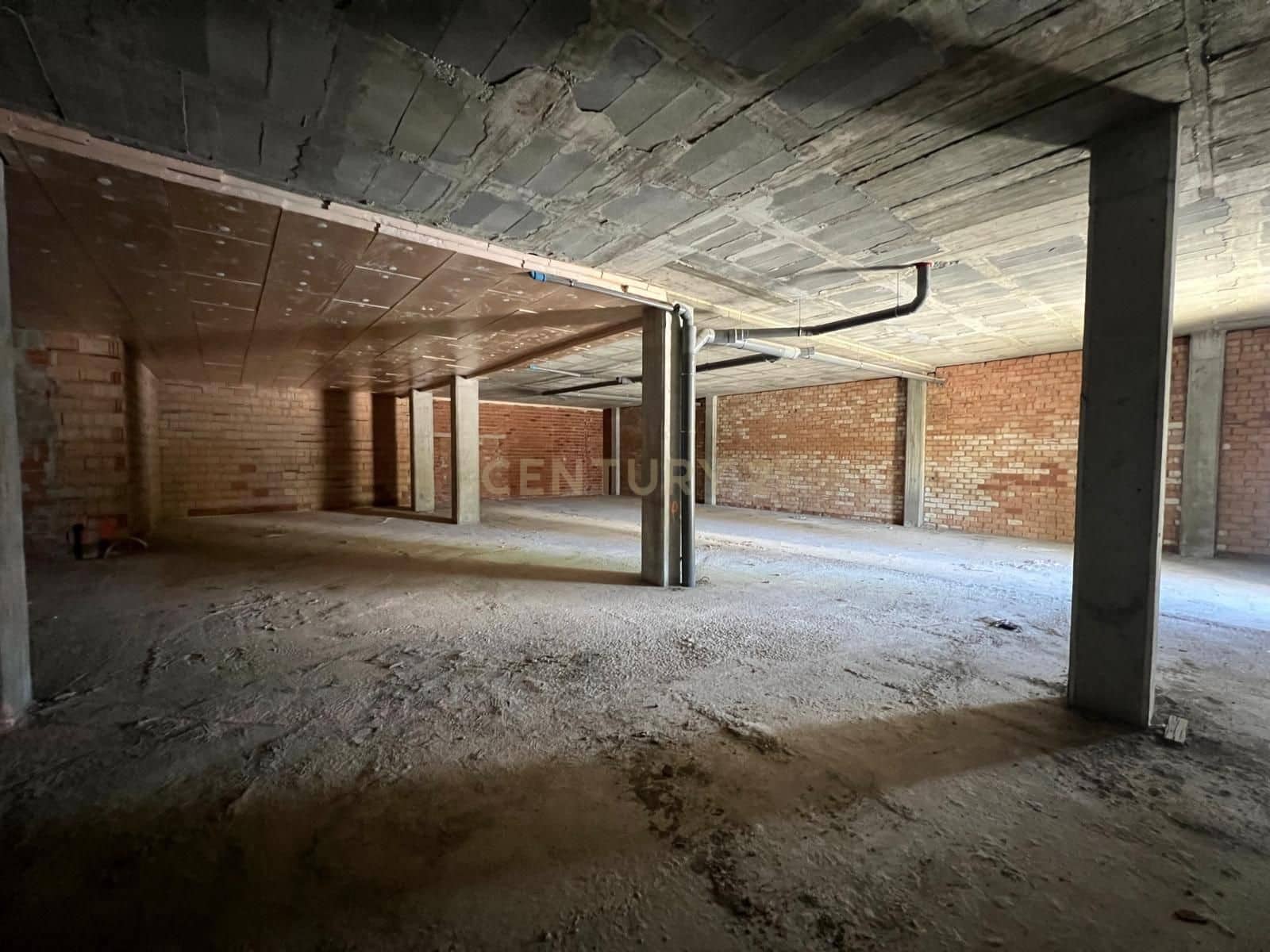 Kaupallinen vuokrattavana paikassa Granada kaupunki - 3 000 € (Ref: 9294006)