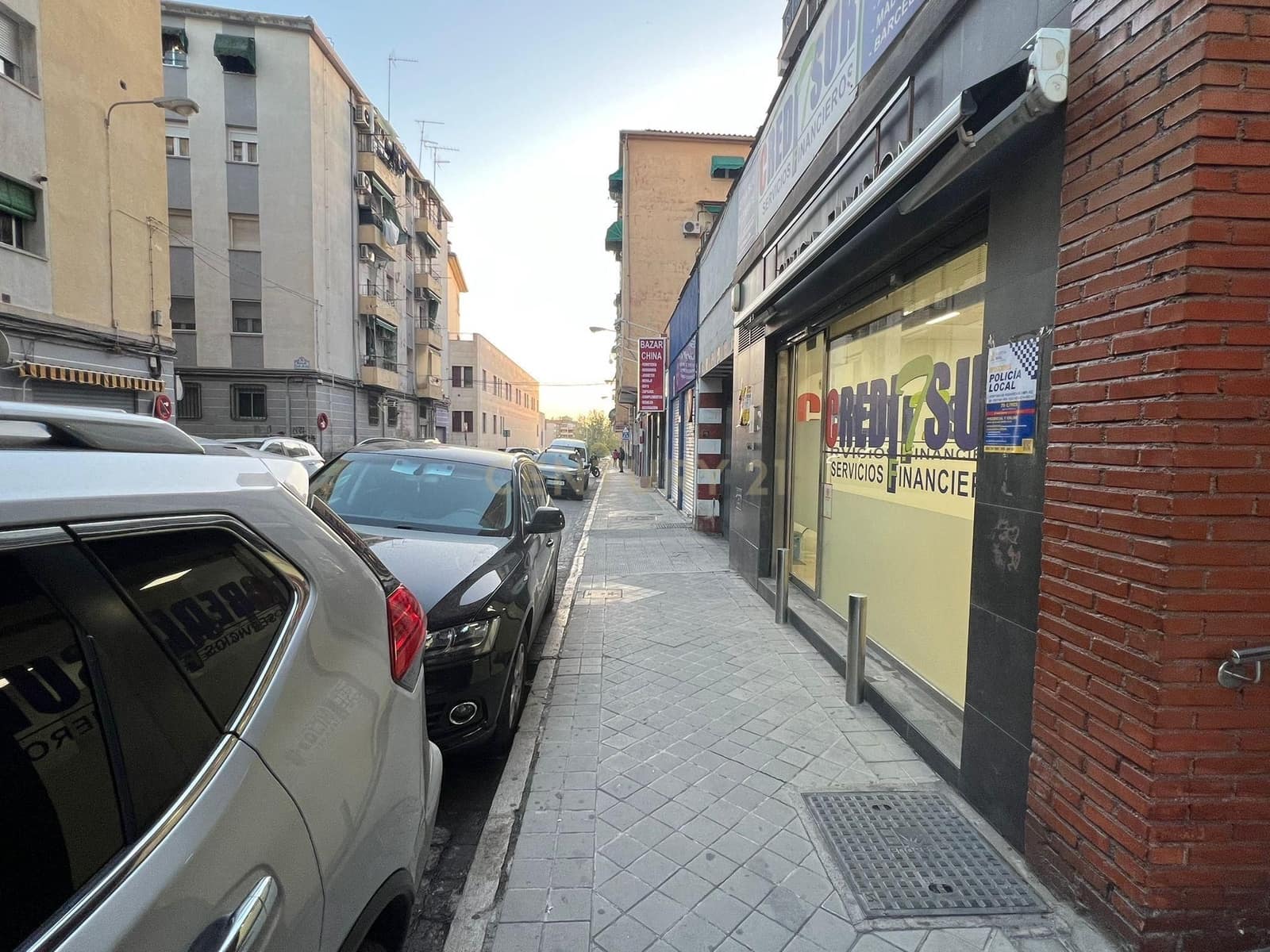 Kommersiell til salgs i Granada by - € 95 000 (Ref: 9294007)