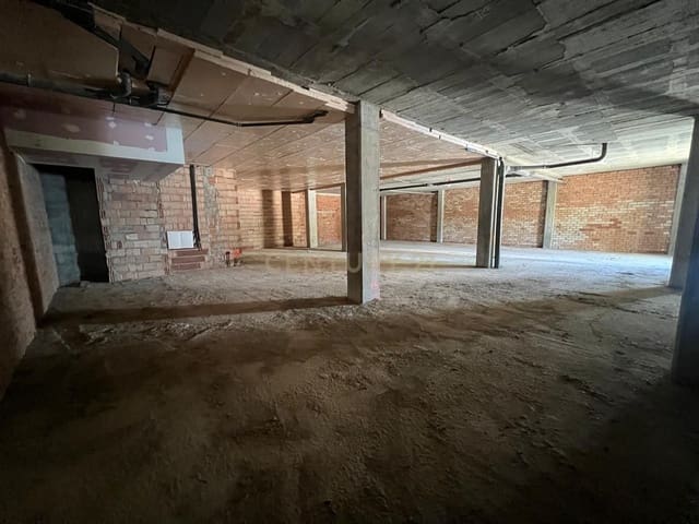 Kaupallinen vuokrattavana paikassa Avda. Federico Garcia Lorca - Nueva Estación Autobuses, Granada kaupunki - 1 400 € (Ref: 9294009)