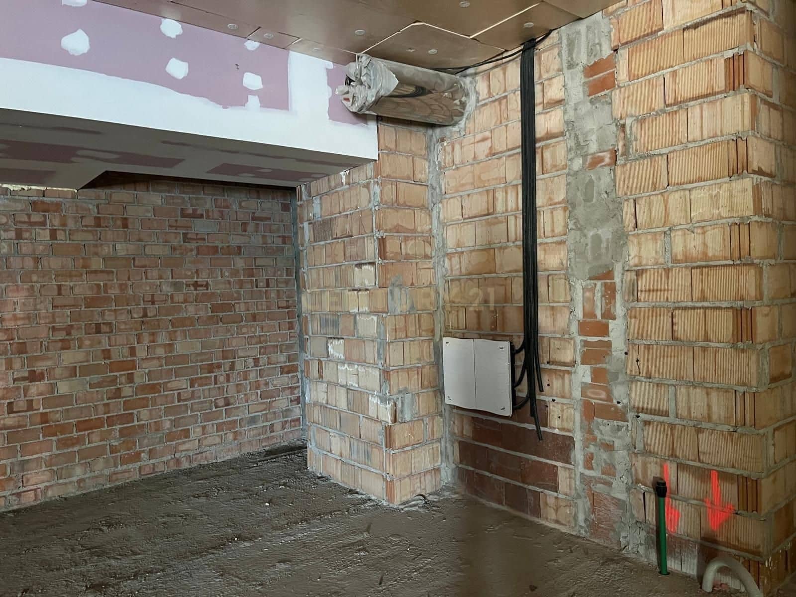 Commercial for rent in Granada city - € 1,400 (Ref: 9294009)