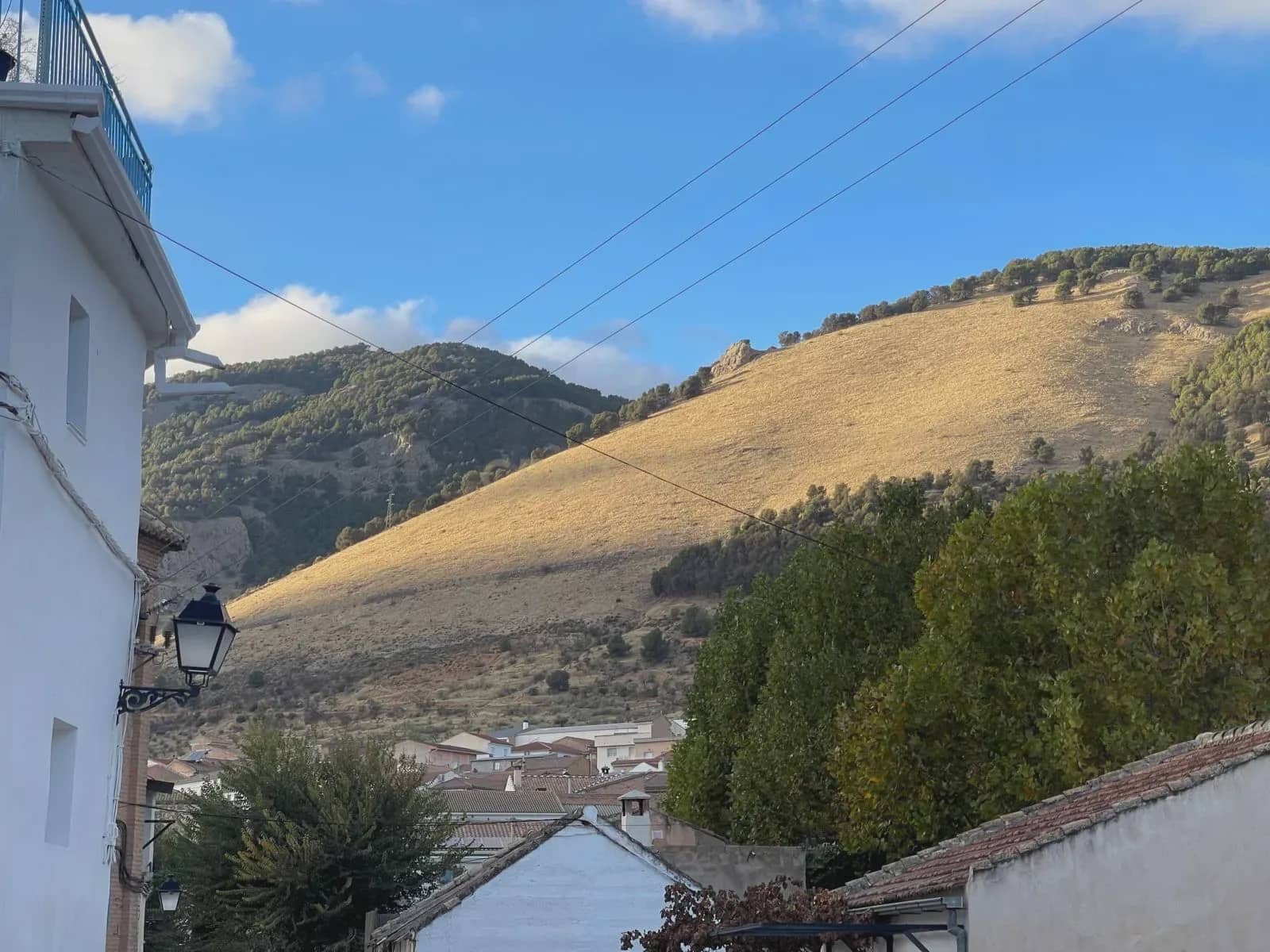 Ruin til salg i Moclin - € 37.000 (Ref: 9294013)