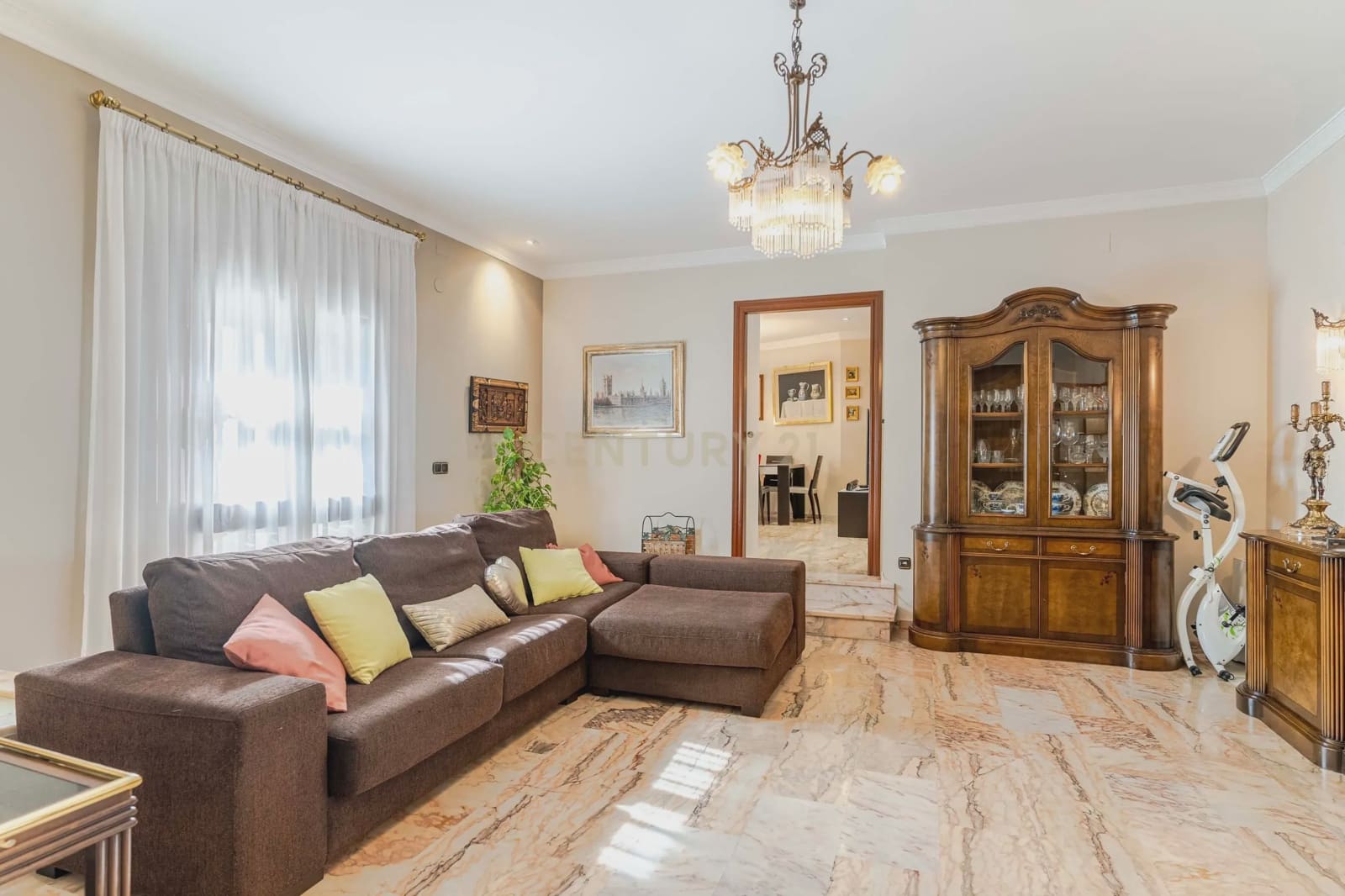 6 soverom Villa til salgs i Granada by med garasje - € 1 040 000 (Ref: 9294014)