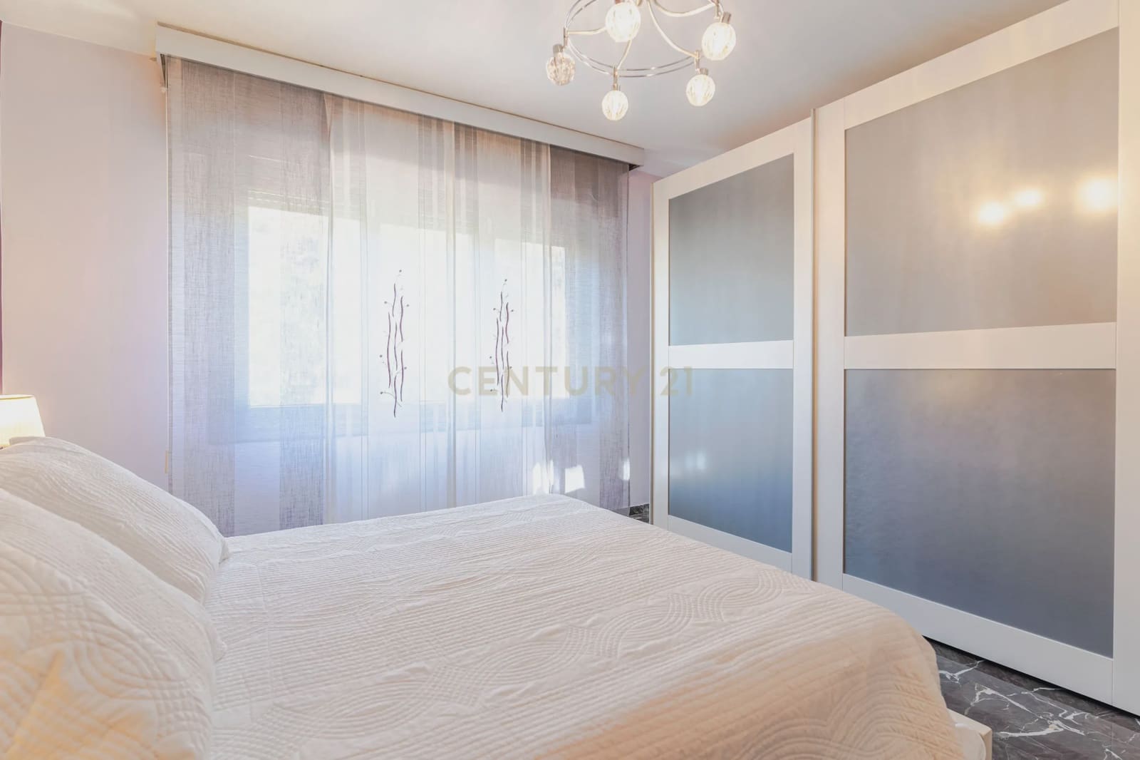 6 soverom Villa til salgs i Granada by med garasje - € 1 040 000 (Ref: 9294014)