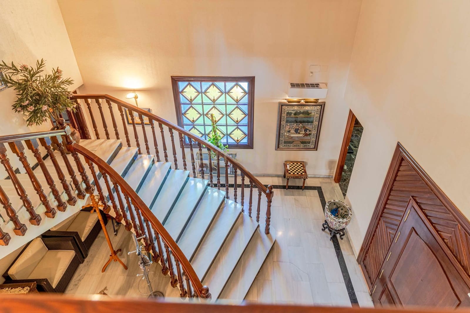 6 soverom Villa til salgs i Granada by med garasje - € 1 040 000 (Ref: 9294014)