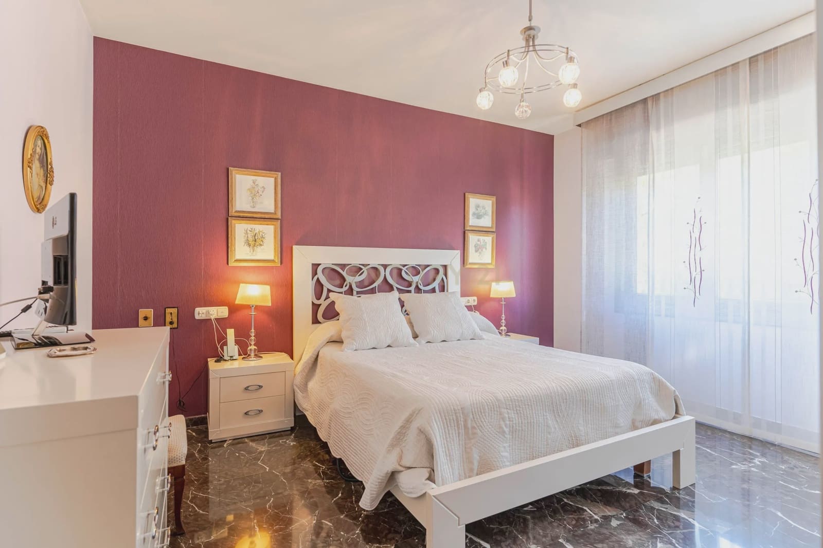 6 soverom Villa til salgs i Granada by med garasje - € 1 040 000 (Ref: 9294014)