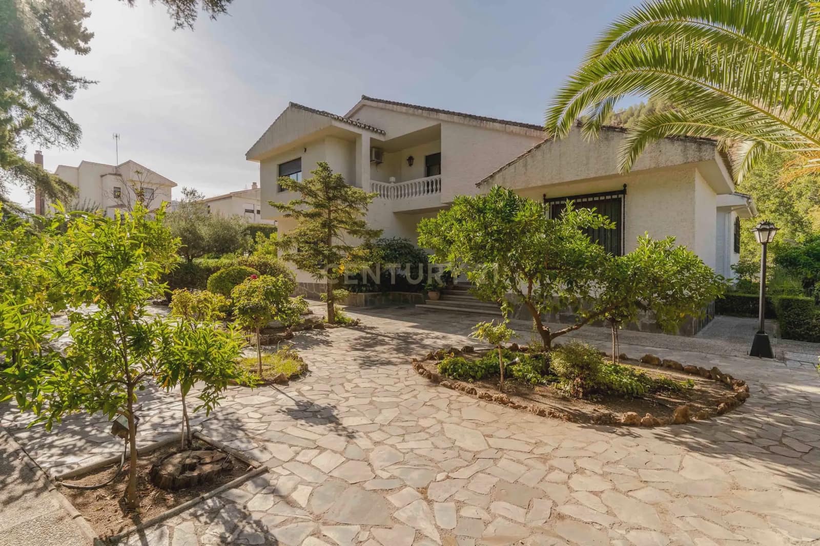 6 soverom Villa til salgs i Granada by med garasje - € 1 040 000 (Ref: 9294014)