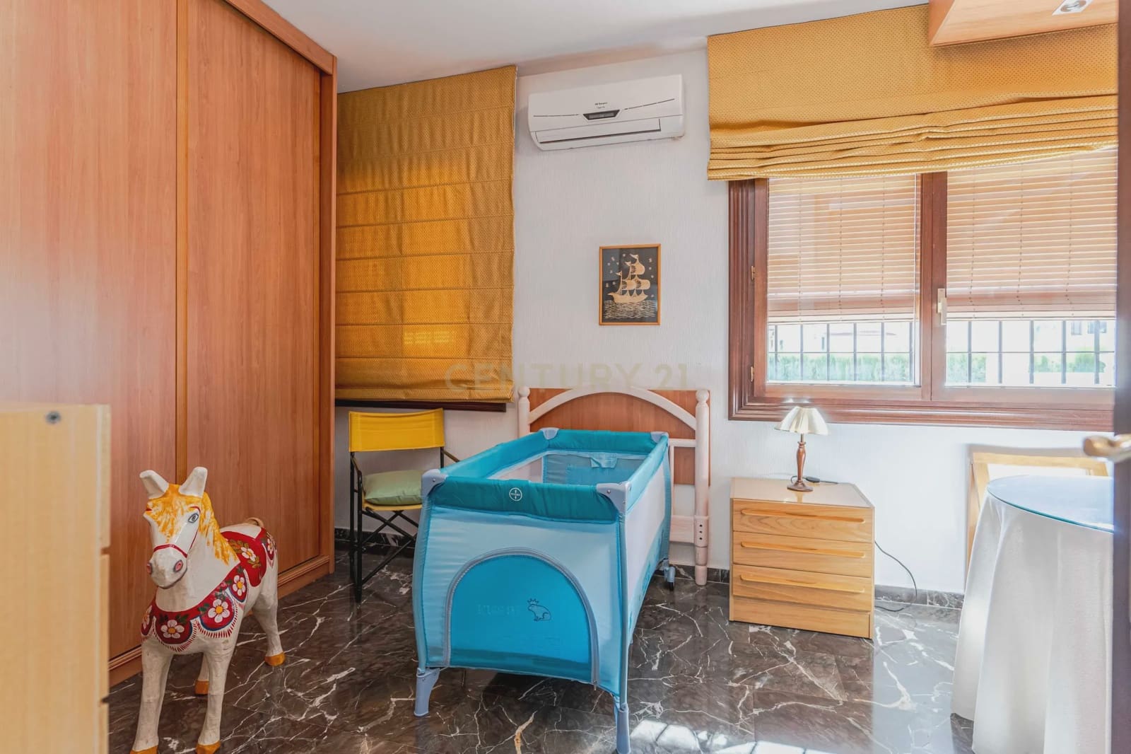 6 soverom Villa til salgs i Granada by med garasje - € 1 040 000 (Ref: 9294014)