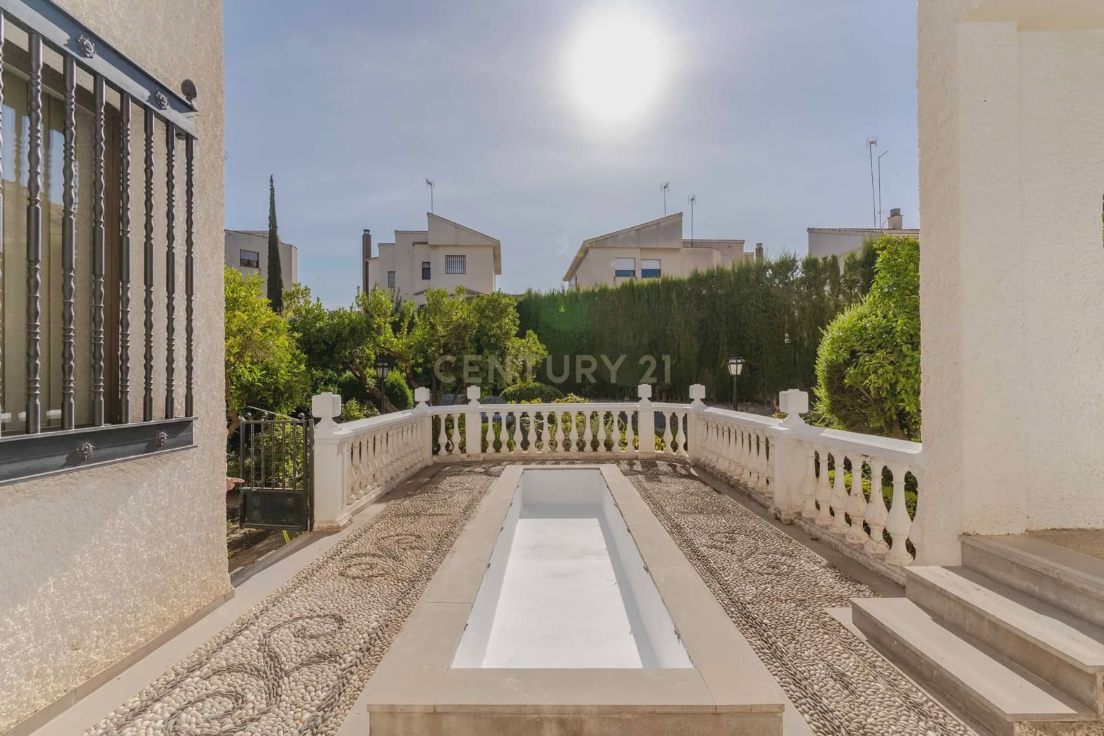 6 soverom Villa til salgs i Granada by med garasje - € 1 040 000 (Ref: 9294014)